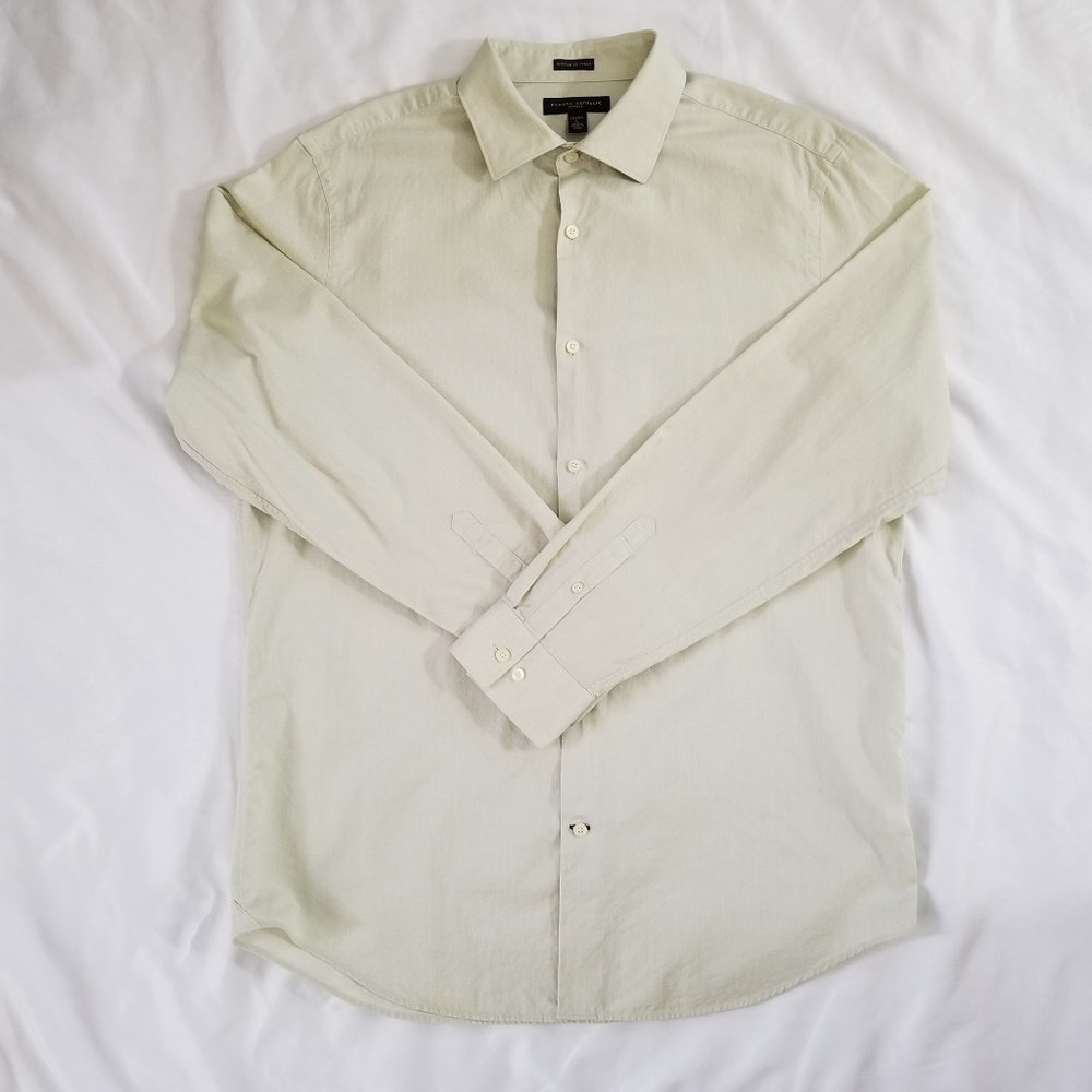 Banana Republic Long Sleeve Button Down Shirt